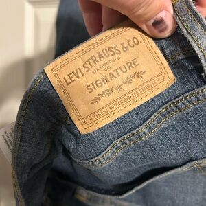 Levi's Signature Men's Denim Jeans